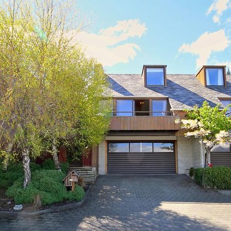Earnslaw Central Views A Queenstown Bagian luar foto