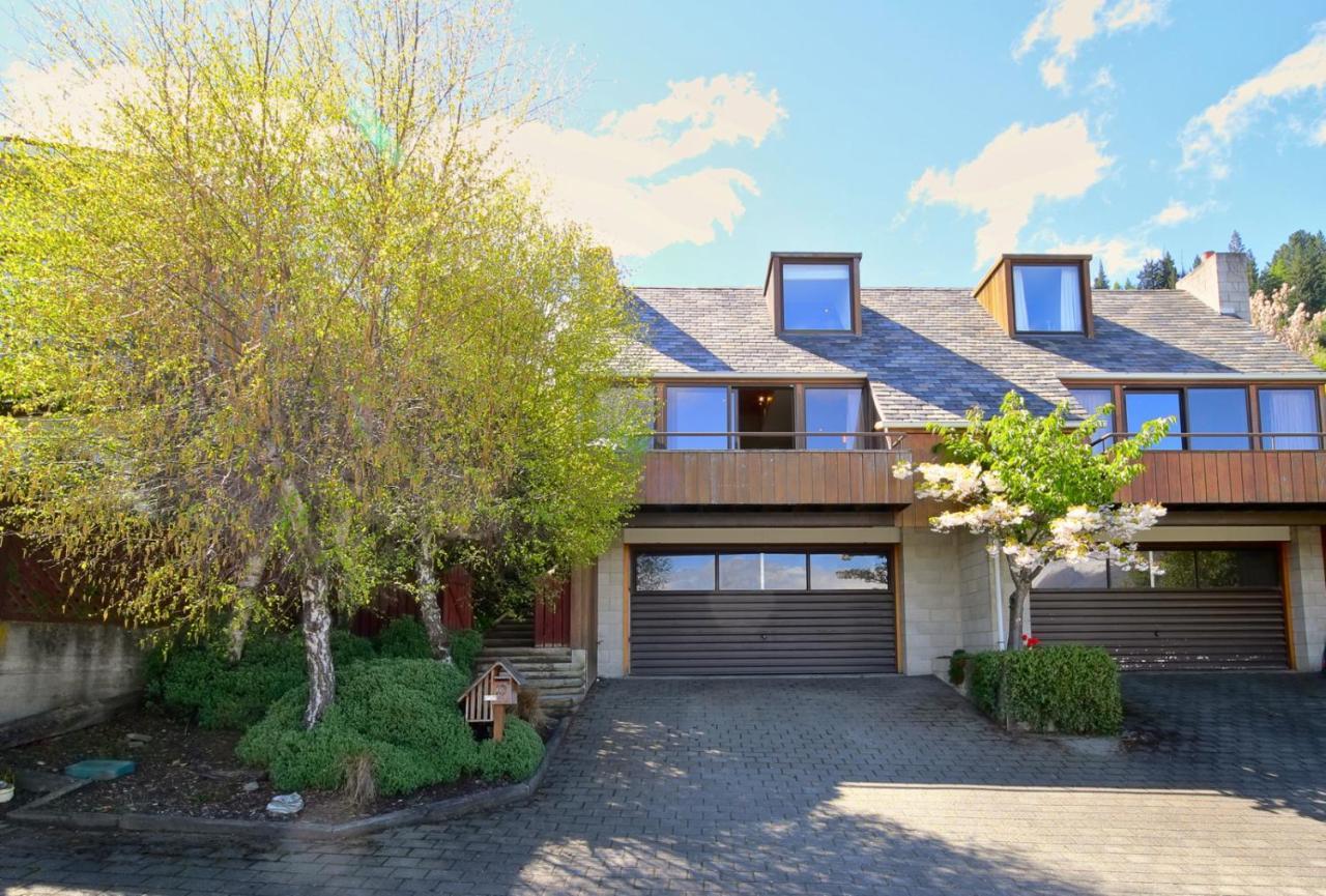 Earnslaw Central Views A Queenstown Bagian luar foto
